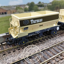 Load image into Gallery viewer, Hornby - Double Bay - PGA Tarmac Hopper Wagon  - Tarmac Livery - OO Gauge
