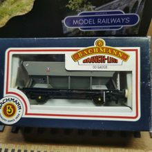 Load image into Gallery viewer, Bachmann 46 Tonne HEA - Hopper Wagon - Transrail - 00 Gauge
