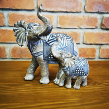 Load image into Gallery viewer, Wooden Effect Elephant With Child Ornament
